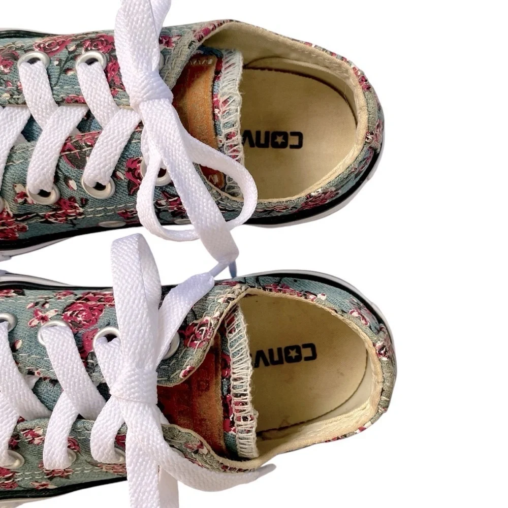 CONVERSE ALL STAR Sneakers Chuck Taylor Lace up Blue Pink Floral Youth Size 12